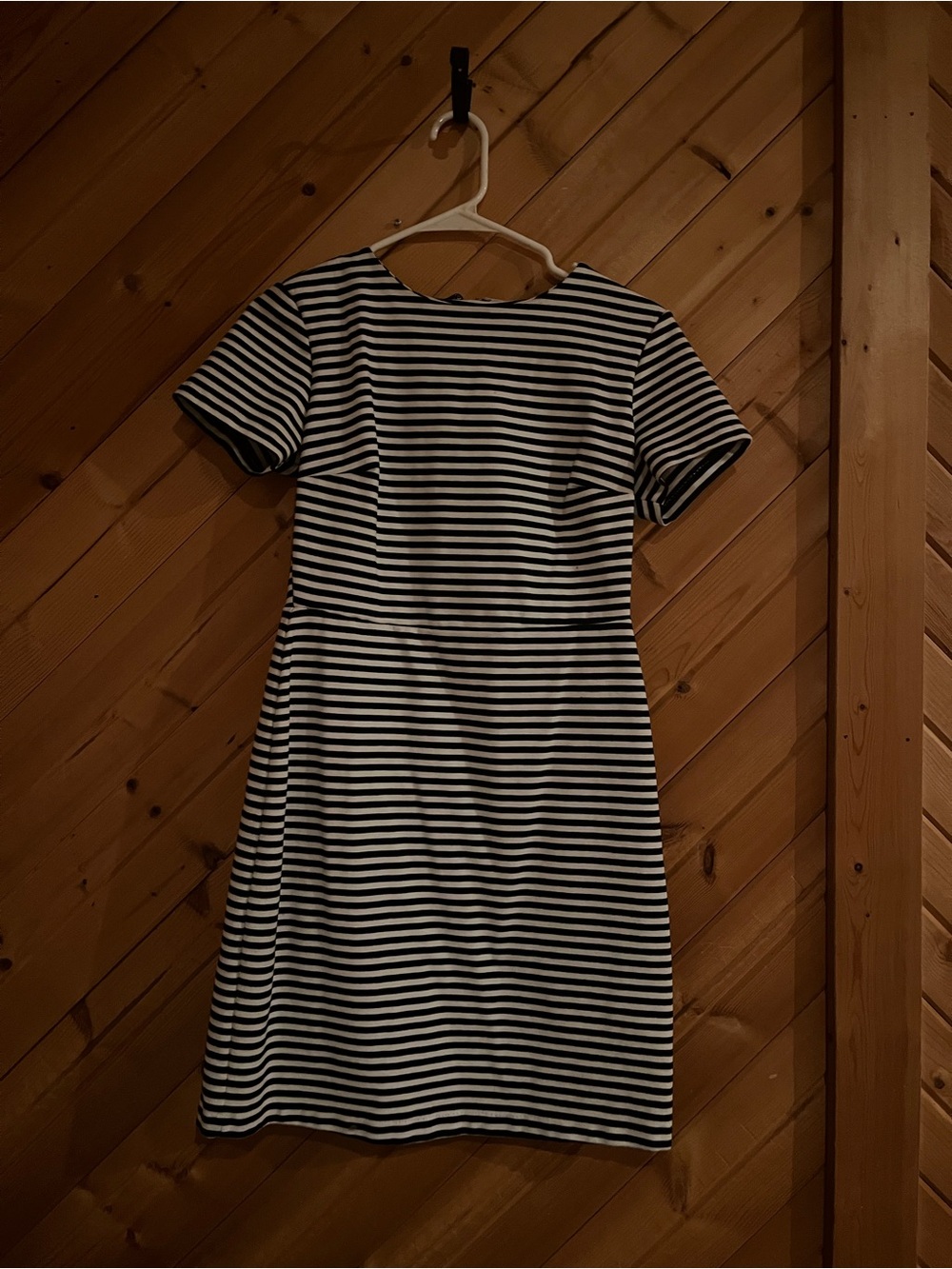 Striped Short-Sleeve Shift Dress in Black and White